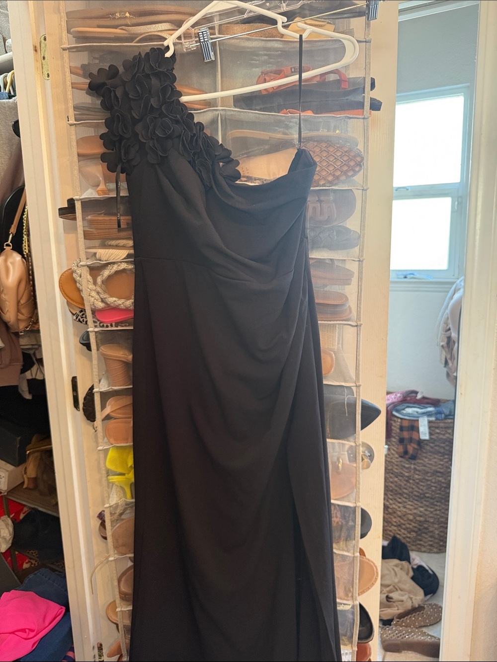 Black One-Shoulder Evening Gown with Floral Appliqué